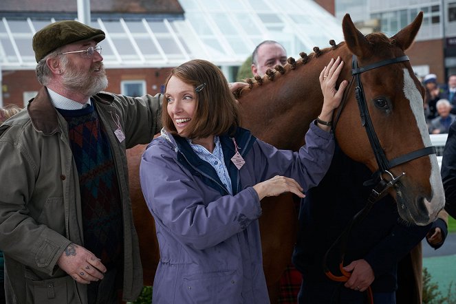 Dream Horse - Film - Owen Teale, Toni Collette