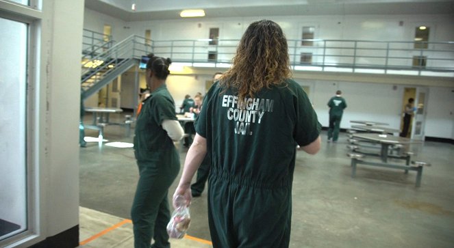 État de choc - Prison US : Quand les gangs blancs font la loi - De la película