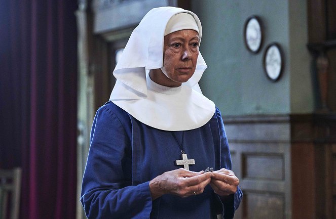 Call the Midwife - Episode 5 - Photos - Jenny Agutter