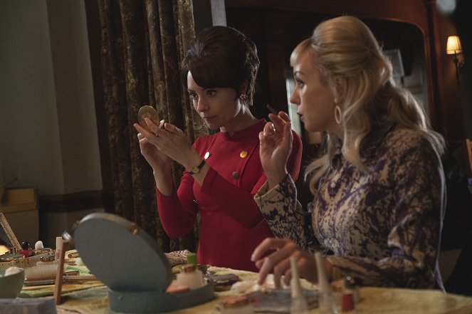 Call the Midwife - Episode 8 - Photos - Jennifer Kirby, Helen George