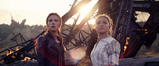 Black Widow - Photos - Scarlett Johansson, Florence Pugh