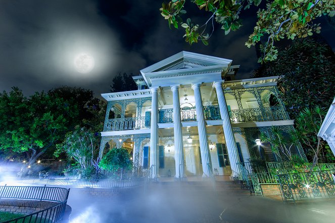 Behind the Attraction - Haunted Mansion - Photos