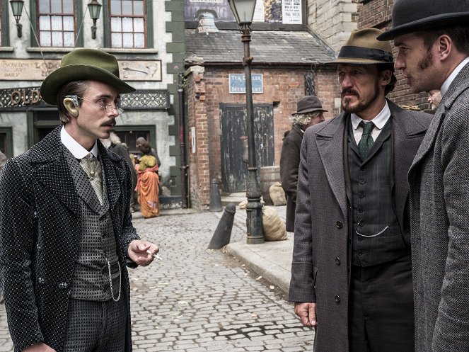 Ripper Street - The Beating of Her Wings - Film
