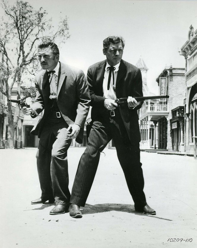 Zwei rechnen ab - Filmfotos - Kirk Douglas, Burt Lancaster