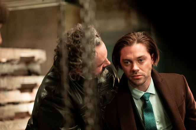 Prodigal Son - Take Your Father to Work Day - Photos - Michael Sheen, Tom Payne