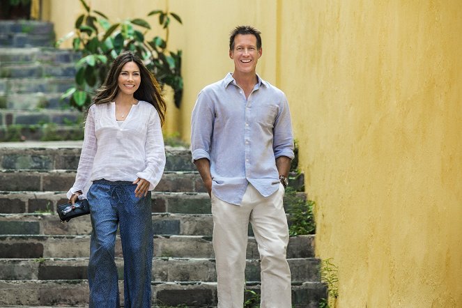 Uviaznutí v raji - Z filmu - Vanessa Marcil, James Denton