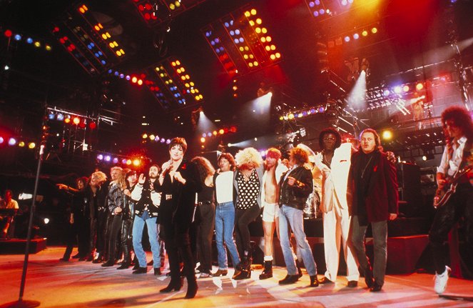 The Freddie Mercury Tribute: Concert for AIDS Awareness - Z filmu