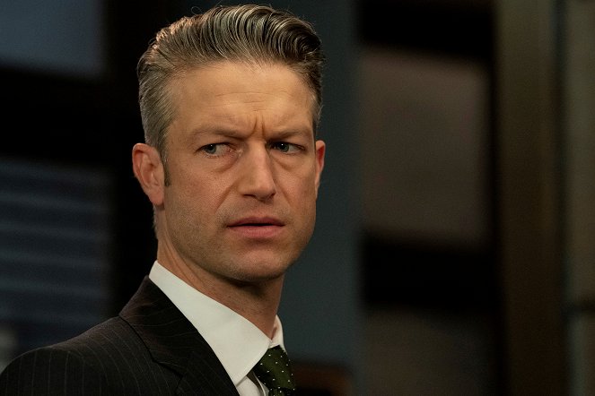 Law & Order: Special Victims Unit - Return of the Prodigal Son - Photos - Peter Scanavino