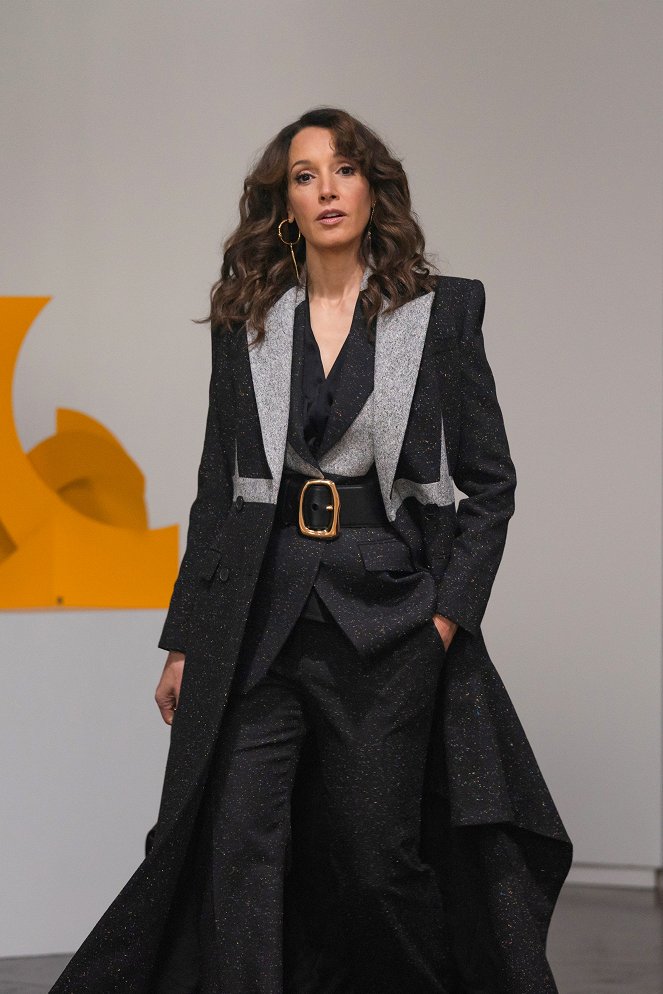 The L Word: Generation Q - Season 2 - Late to the Party - Promoción - Jennifer Beals