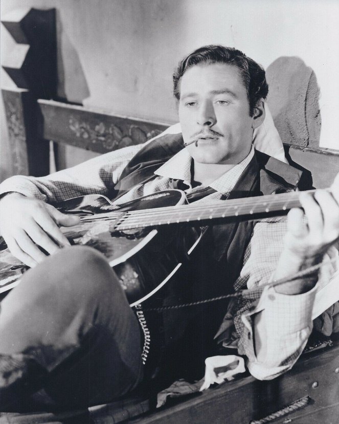 San Antonio - Photos - Errol Flynn