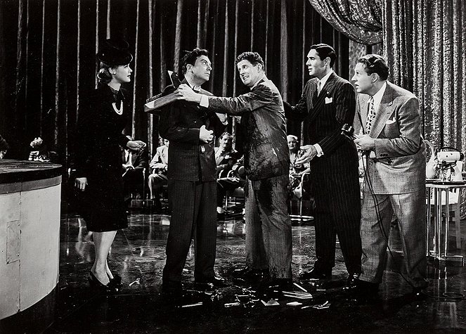 People Are Funny - Photos - Helen Walker, Jack Haley, Rudy Vallee, Phillip Reed, Ozzie Nelson