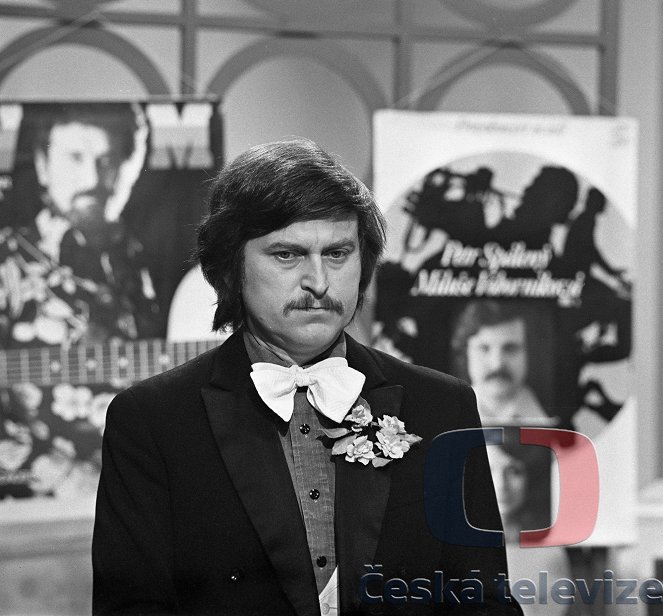 Zpívá a hovoří František Čech - Filmfotos - František Ringo Čech