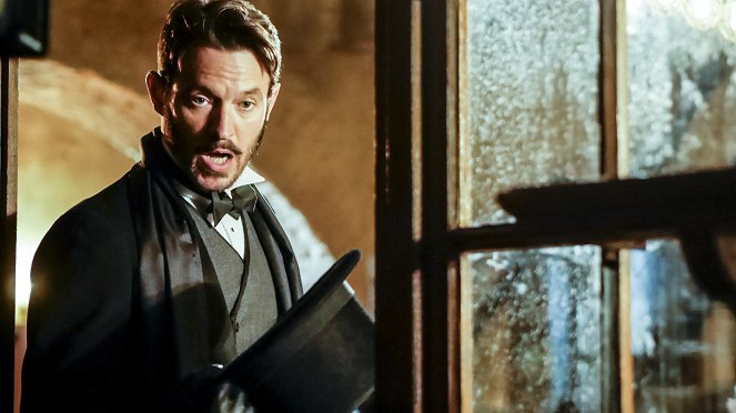 Ripper Street - The Incontrovertible Truth - Photos