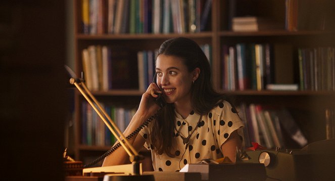 Sueños de una escritora en Nueva York - De la película - Margaret Qualley