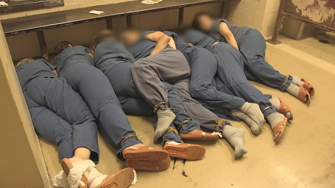 USA: Locking Up Children - Photos