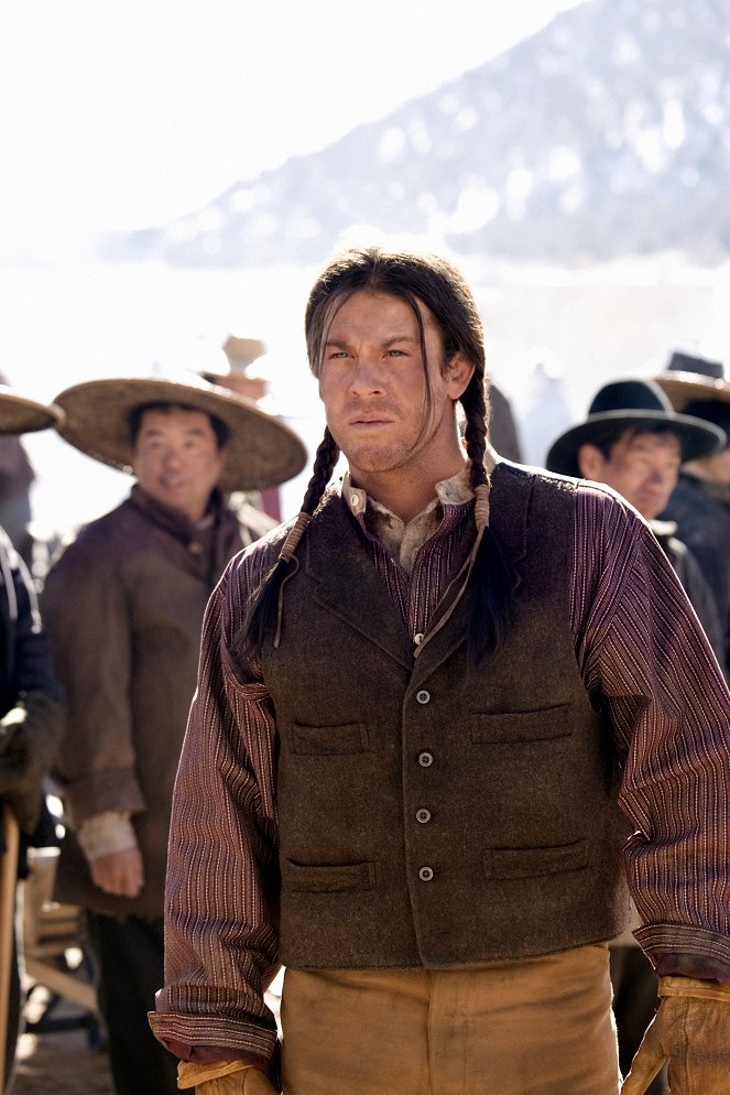 Into the West - Hell on Wheels - Z filmu