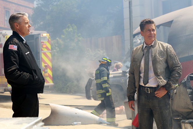 9-1-1: Lone Star - Season 2 - Dust to Dust - Making of - Kyle Secor, Rob Lowe