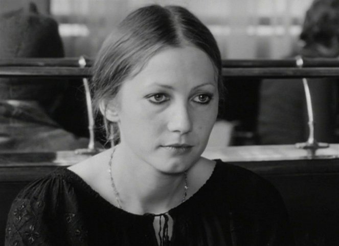Mamman och horan - Kuvat elokuvasta - Françoise Lebrun