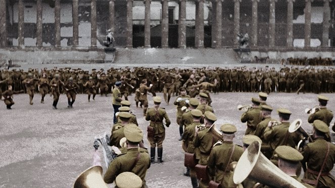 Hitler vastaan Stalin - Kuvat elokuvasta
