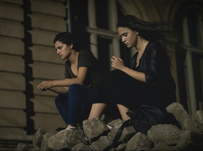 Women Do Cry - Filmfotos - Ralitsa Stoyanova, Maria Bakalova