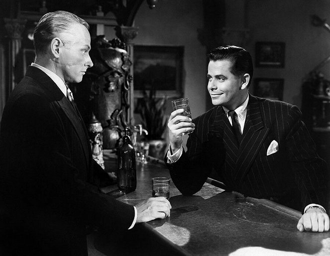 George Macready, Glenn Ford