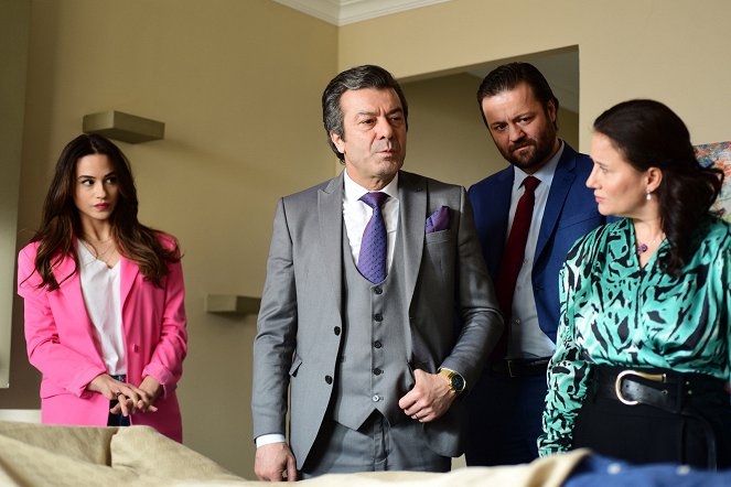 Kazara Aşk - Episode 1 - Z filmu - Sude Zülal Güler, Uğur Çavuşoğlu, Sadi Celil Cengiz, Servet Pandur
