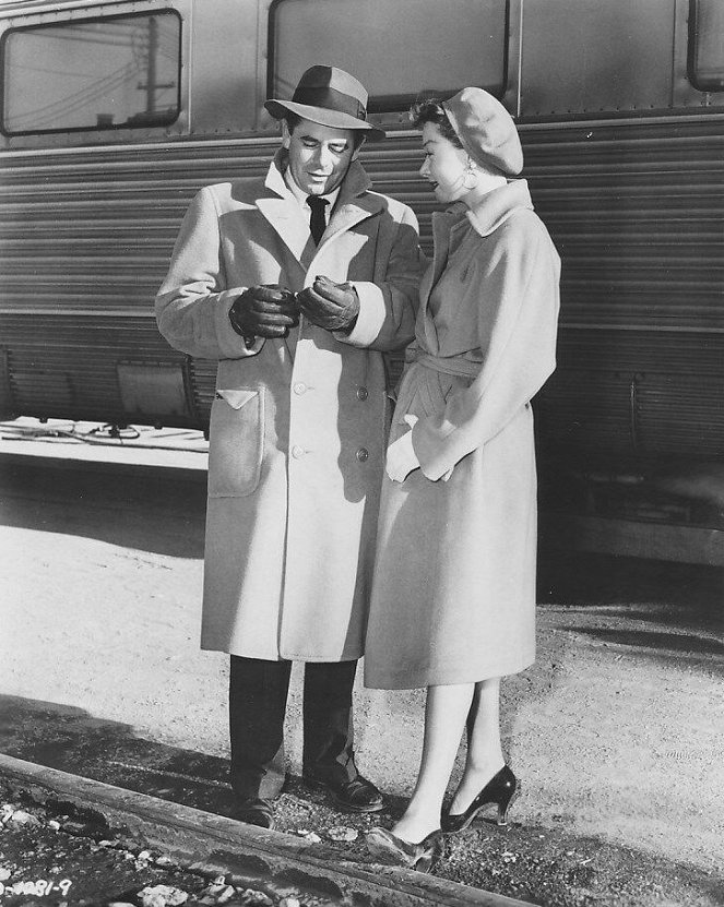 Schlafwagen 842 - Filmfotos - Glenn Ford, Gloria Grahame