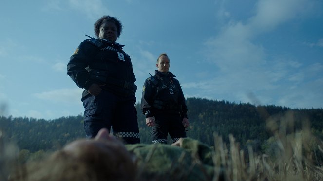 Post Mortem: Ingen dør på Skarnes - Van film - Kim Fairchild, André Sørum