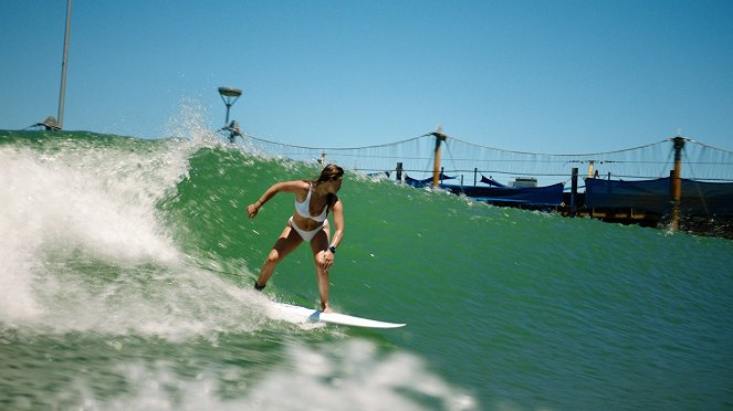 The Ultimate Surfer - Filmfotók