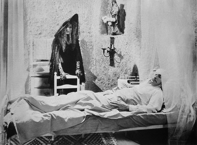 Sehnsucht - Filmfotos - Marlene Dietrich, Alan Mowbray