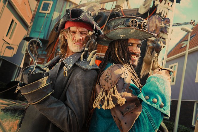 De Piraten van Hiernaast - De la película