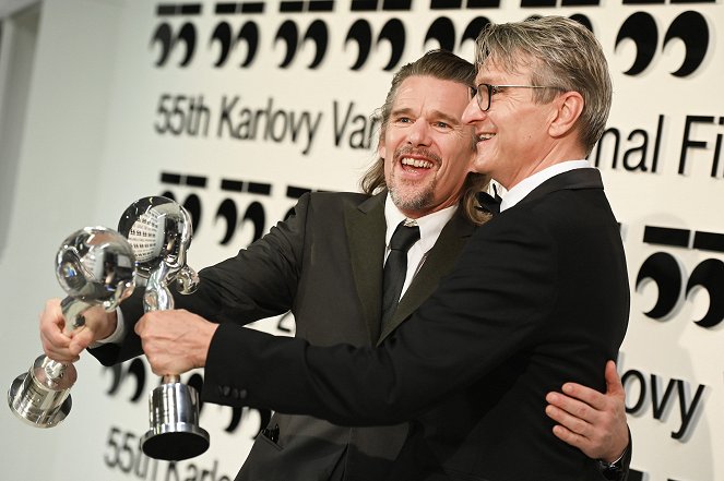 Slavnostní zakončení MFF Karlovy Vary 2021 - Promo - Ethan Hawke, Jan Svěrák