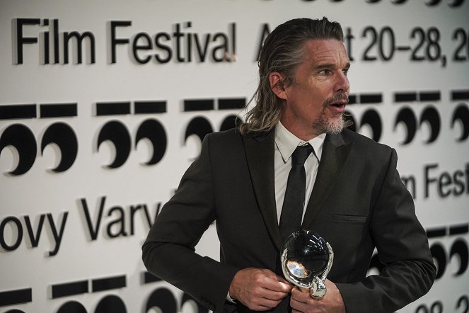 Slavnostní zakončení MFF Karlovy Vary 2021 - Werbefoto - Ethan Hawke