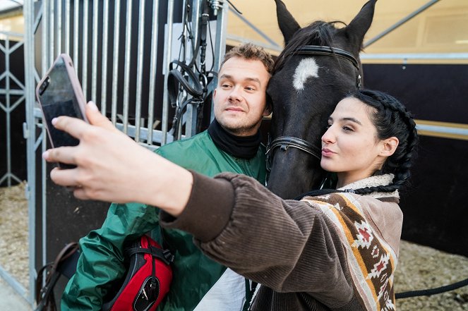 Hvězdy nad hlavou - Van de set - Adam Ernest, Kateřina Marie Fialová