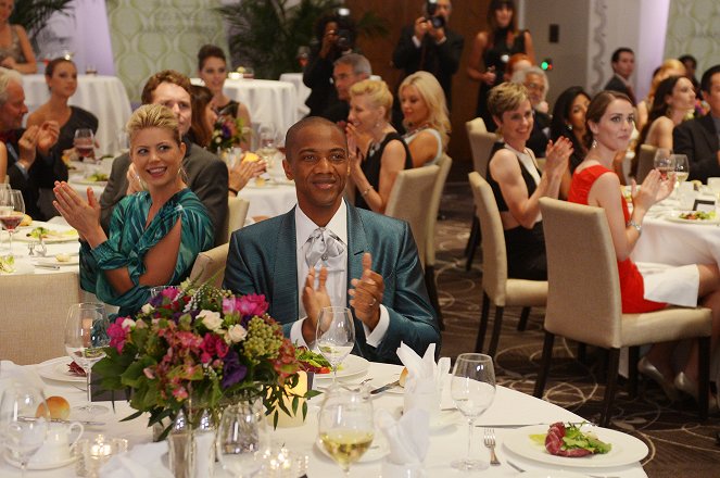 Girlfriend's Guide to Divorce - Rule #426: Fantasyland: A Great Place to Visit - Do filme - J. August Richards