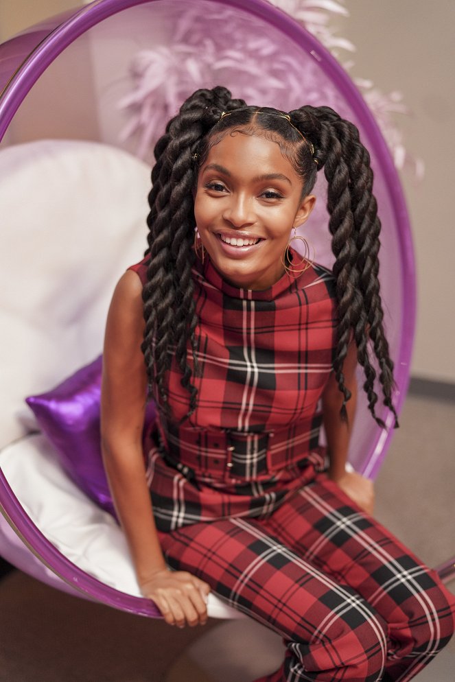 Grown-ish - La Flamme créatrice - Tournage - Yara Shahidi