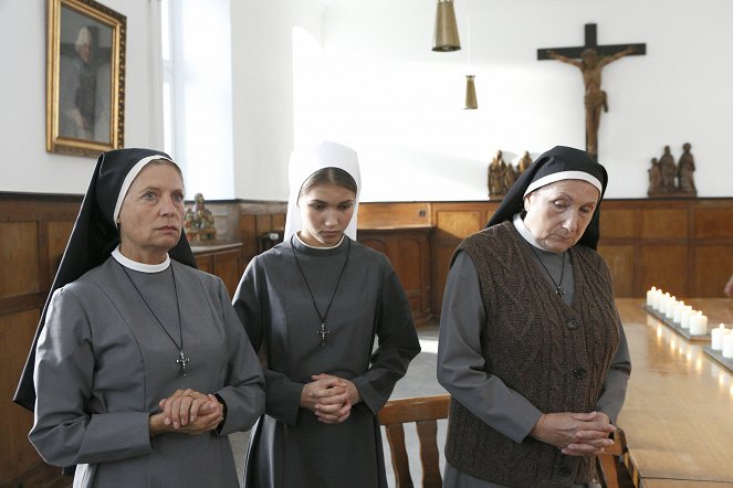 SOKO Köln - Camilla und die tote Nonne - Van film