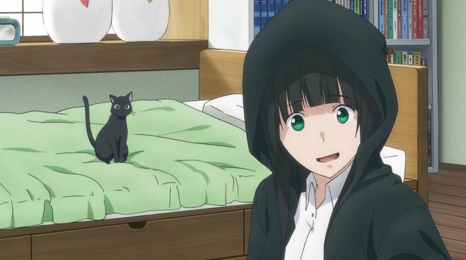 Flying Witch - A Witch`s Robe and Different Ways to Spend the Day - Photos