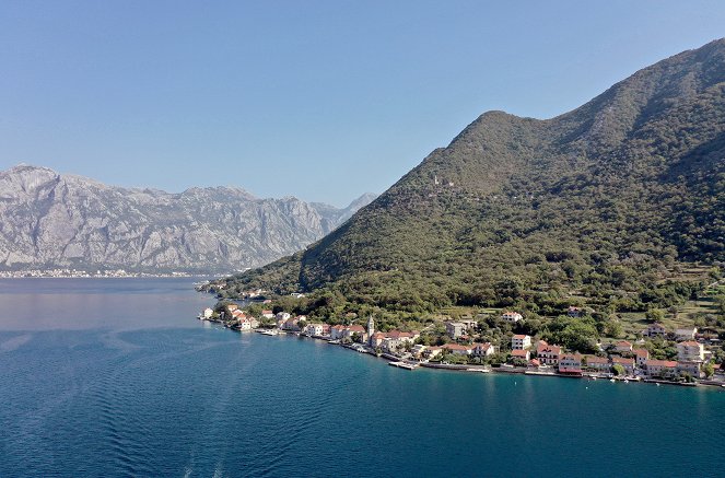 Segel setzen an Montenegros Küste - Z filmu