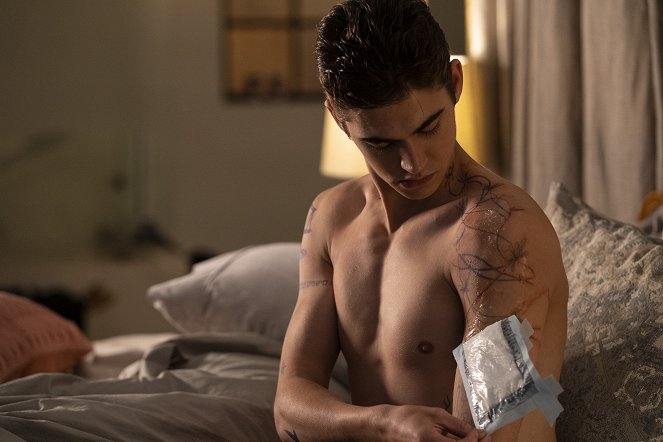 After We Fell - Photos - Hero Fiennes Tiffin