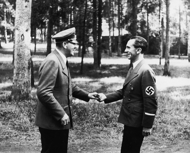 Hitler titkos pénzügyei - Filmfotók