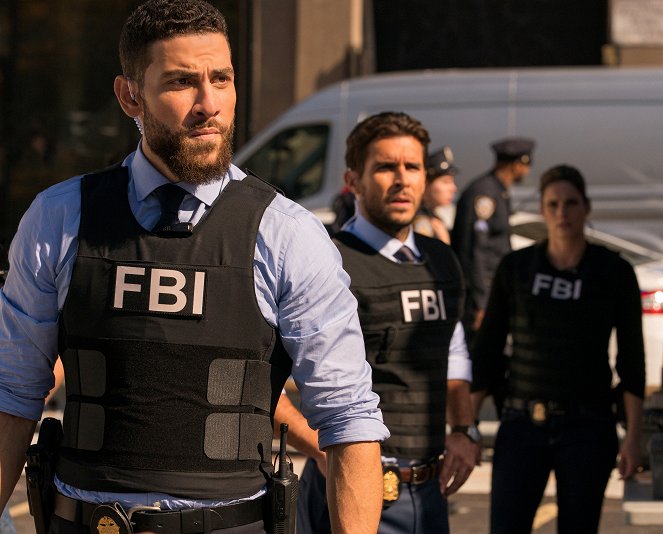 FBI: Special Crime Unit - Season 3 - Never Trust a Stranger - Photos - Zeeko Zaki