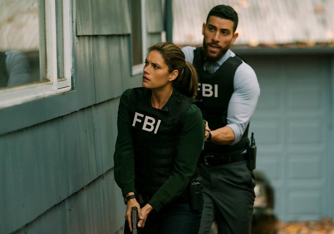 FBI: Special Crime Unit - Unreasonable Doubt - Photos - Missy Peregrym, Zeeko Zaki