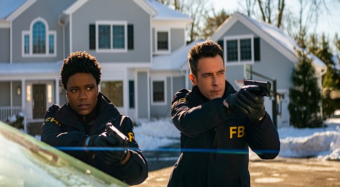 FBI: Special Crime Unit - Season 3 - Walk the Line - Photos - Katherine Renee Kane, John Boyd