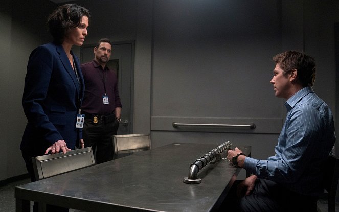 FBI: Special Crime Unit - Leverage - Photos - Alana De La Garza, Jeremy Sisto, Michael Trucco