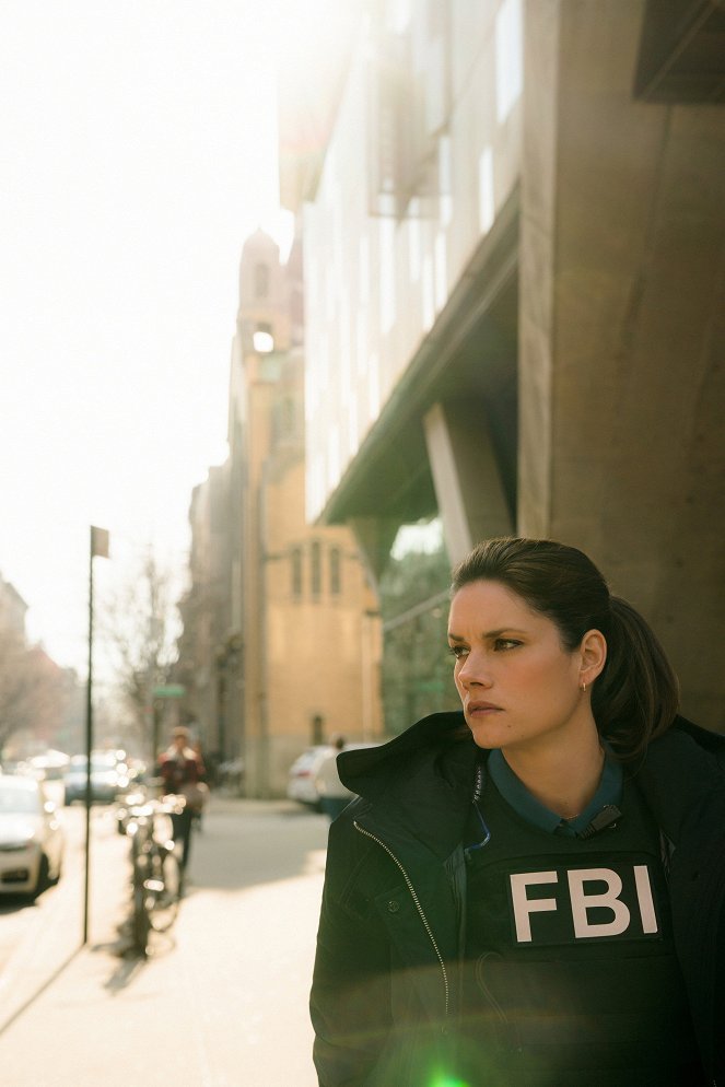 FBI: Special Crime Unit - Season 3 - Brother's Keeper - Photos - Missy Peregrym