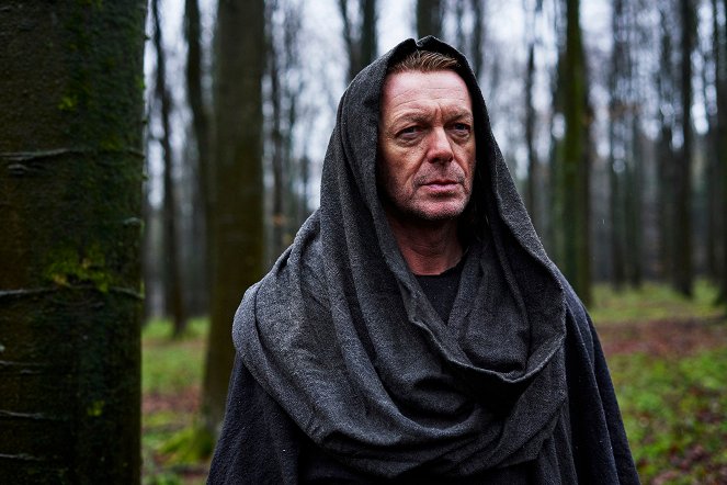 Britannia - Season 3 - Episode 1 - Film - Hugo Speer