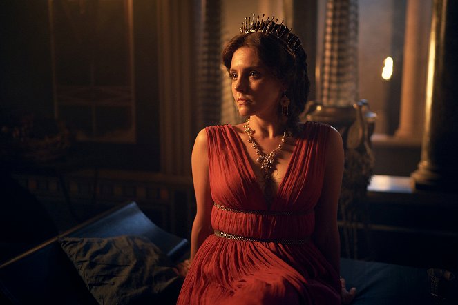 Britannia - Season 3 - Episode 1 - Film - Annabel Scholey