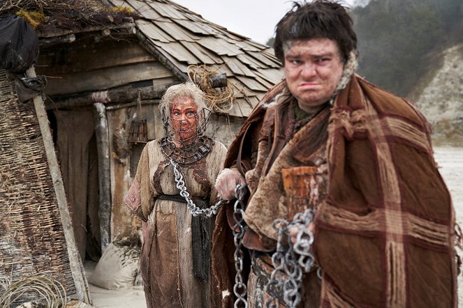 Britannia - Season 3 - Episode 2 - Photos - Zoë Wanamaker