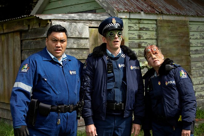 Wellington Paranormal - Season 1 - Cop Circles - Photos